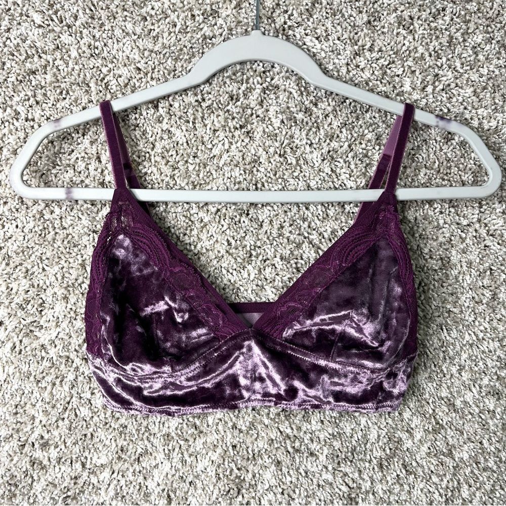 Soma Bralette Women’s Small Purple Crushed Velvet Lace Trim Illusion